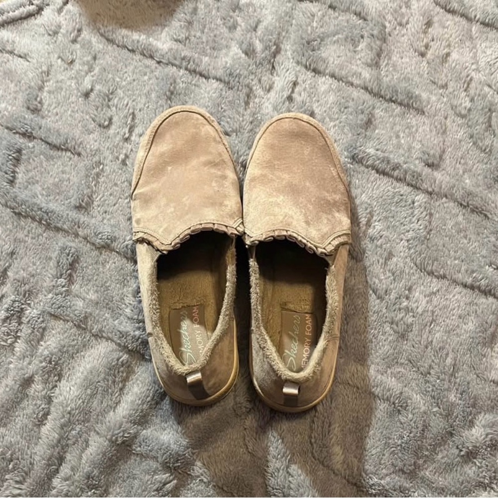 Skechers Tan Women's Slippers